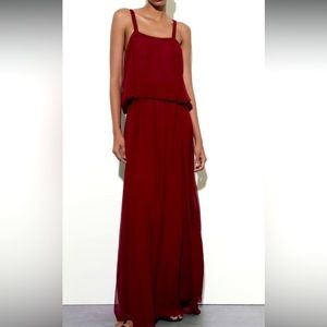 Midi dress with a straight neckline and wide straps by Zara